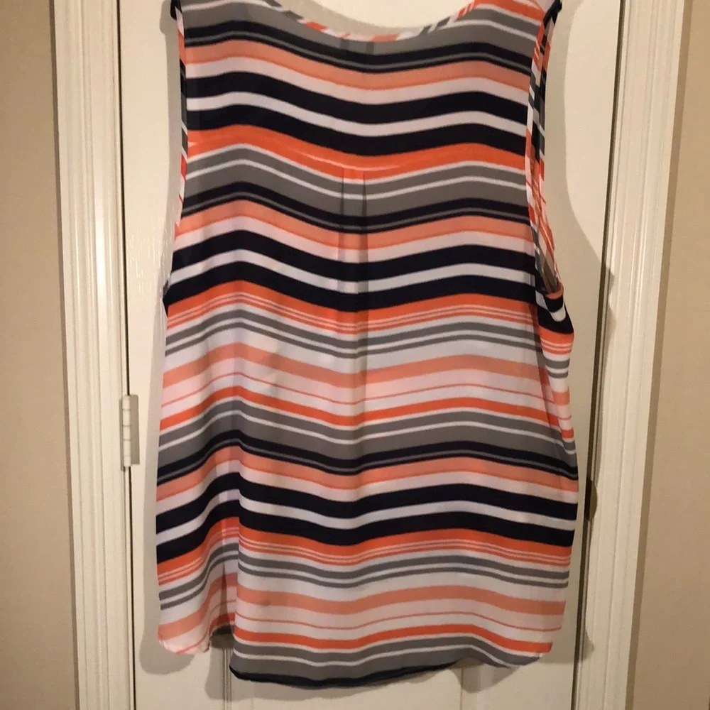 TORRID Plus Size Woman Top Size 5X - Picture 4 of 4